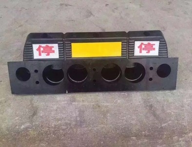 济宁济宁橡胶挡车器厂家